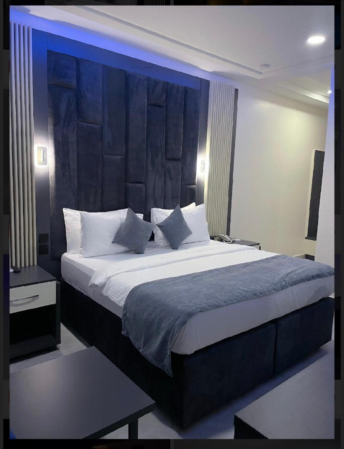 The Mayrock Hotel Abuja Eksteriør bilde